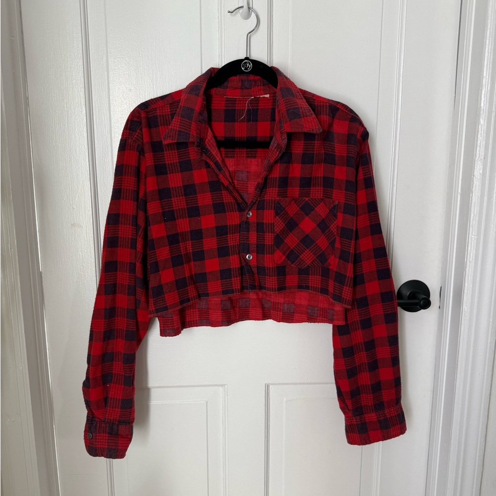 Red and Black Plaid Cropped Shirt